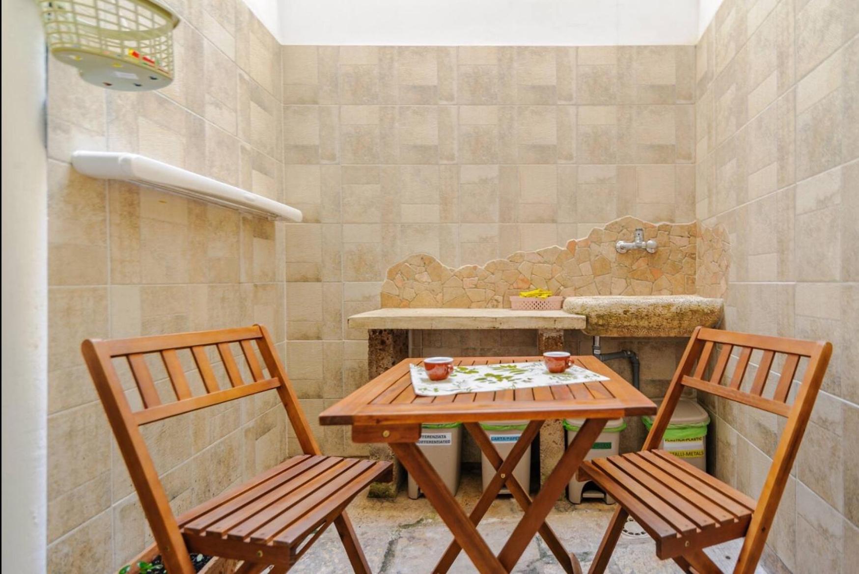Honeyapartment Brindisi Luaran gambar